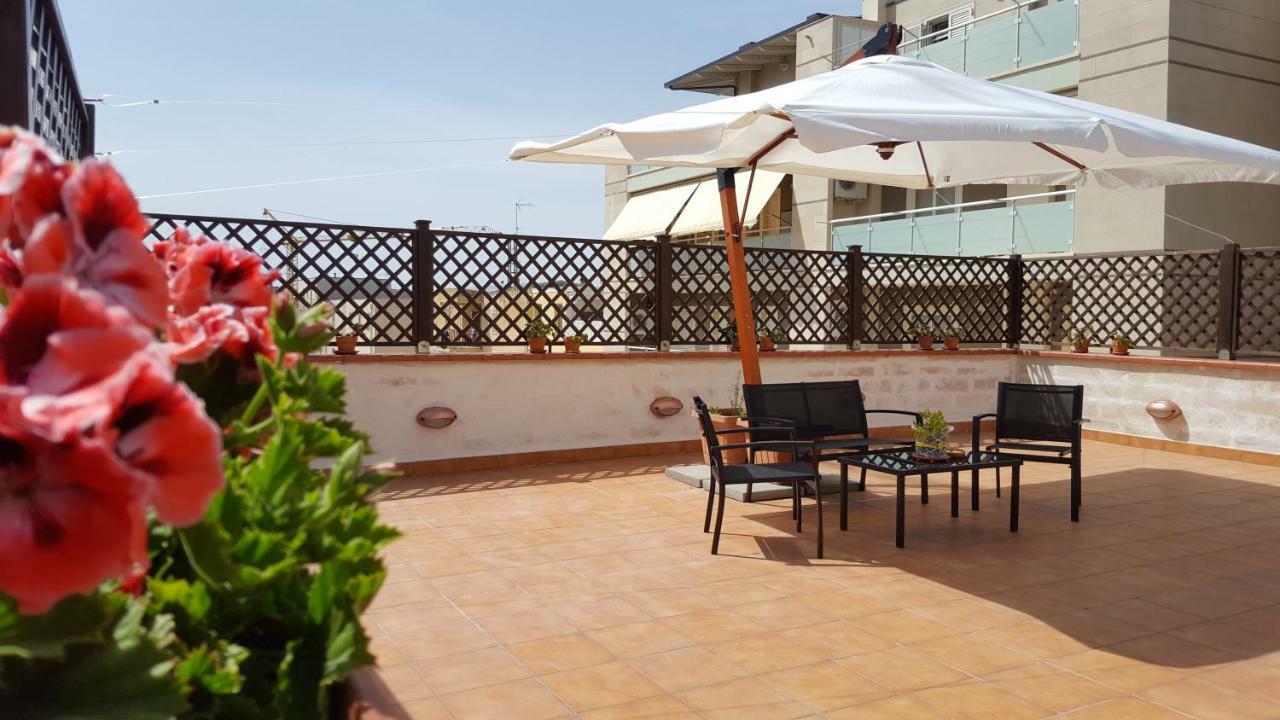 מטרה Terrazza Zefiro Casa Vacanze מראה חיצוני תמונה